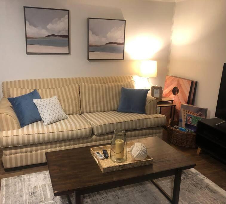Cozy Getaway At Lake O' The Pines Ore City エクステリア 写真
